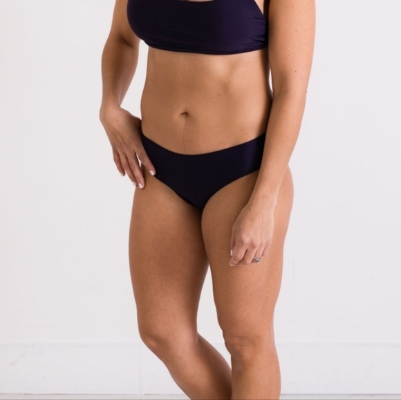 NWT Purple Hipster Bikini Bottom - Picture 1 of 10